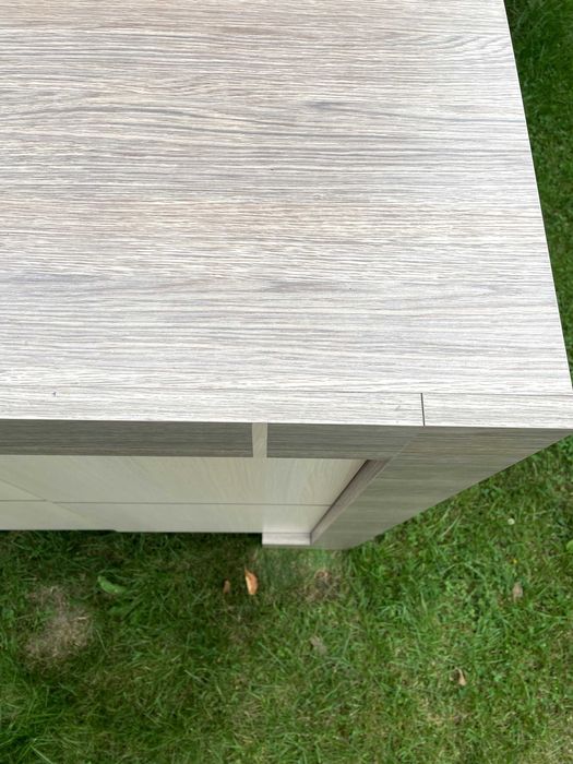 Komplet mebli do pokoju ucznia - biurko, szafka i komoda