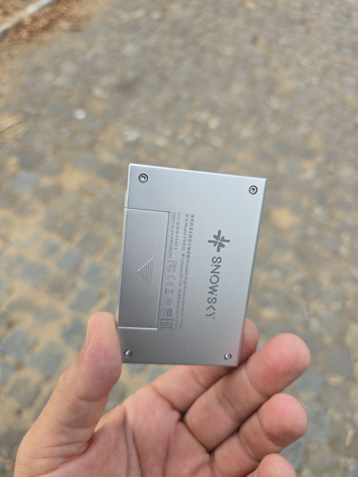 Mp3 portátil com Bluetooth