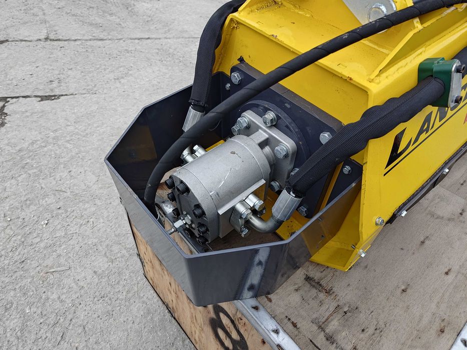 Mulczer do koparki bijakowa