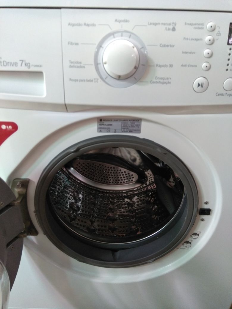 Máquina de lavar roupa LG 7 kg modelo F1268QD