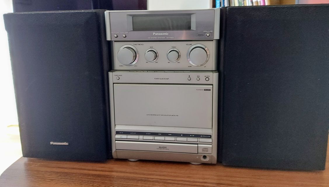 Wieża Panasonic CD radio