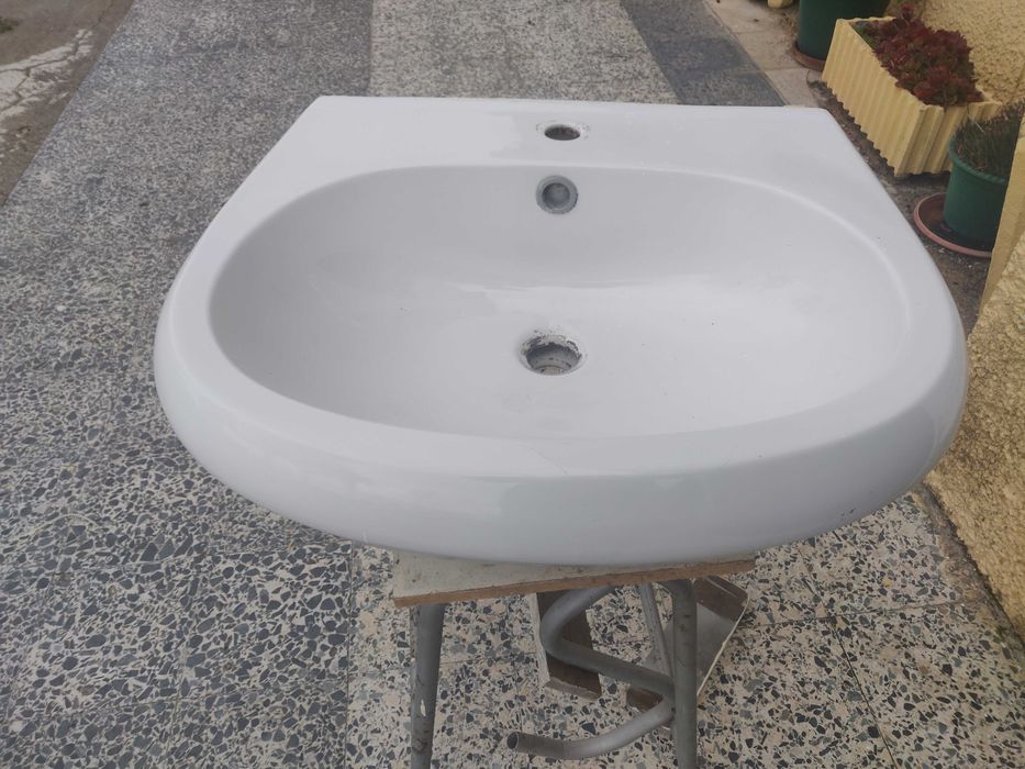 Lavatórios (2 unidades)