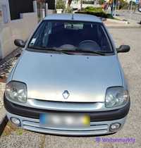 Renault Clio - Oeiras