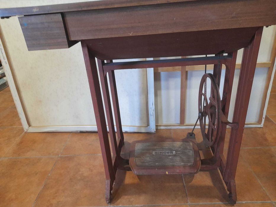 Maquina de Costura Singer