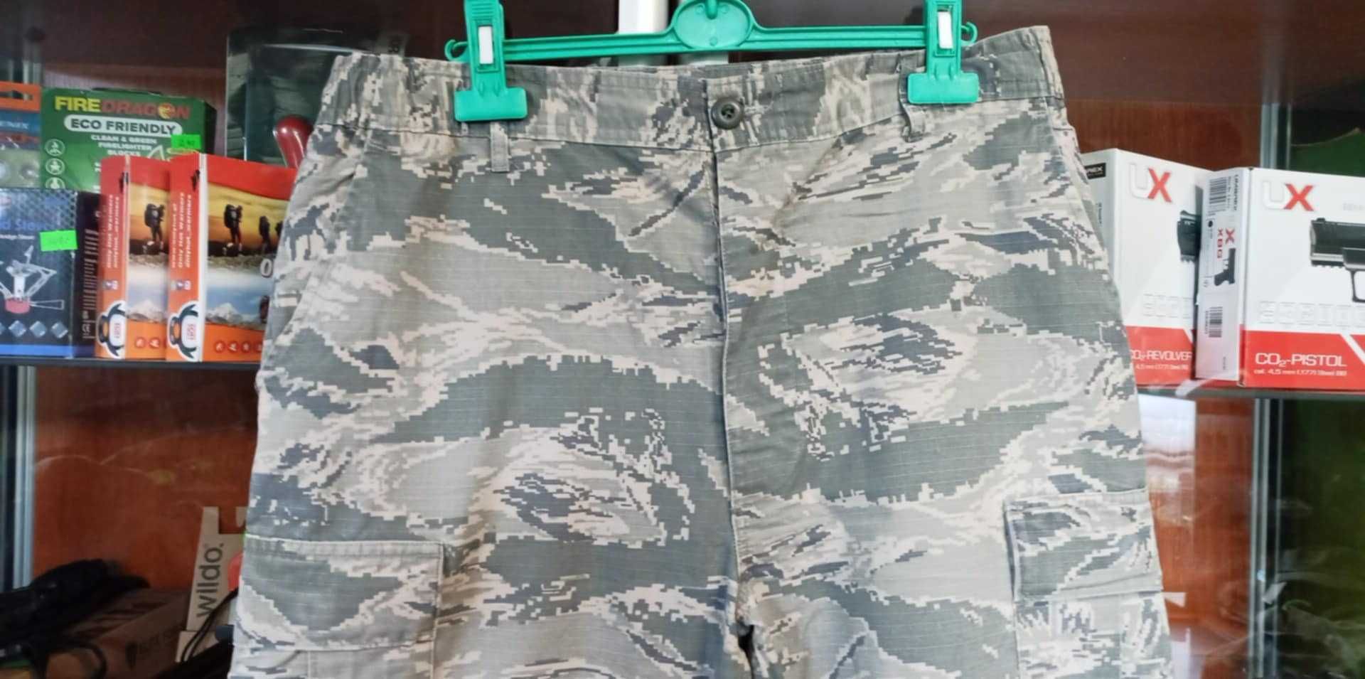 Spodnie Utility Air Force Camoflage Pattern US Army r.36L pas96/dł122