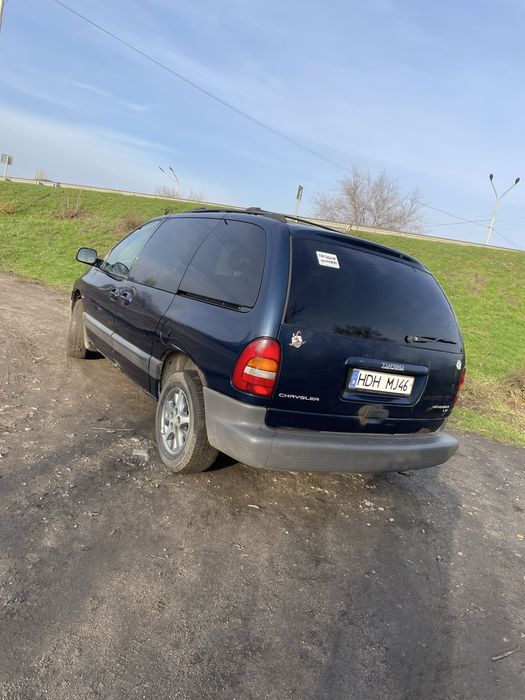 Продам крайслер 2.5турбодизель в отлично состоянии