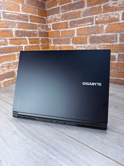 16ʼʼ 165Гц Gigabyte G6 KF/RTX 4060 8gb/i7-13620H/1tb/32gb/DDR5 4800МГц