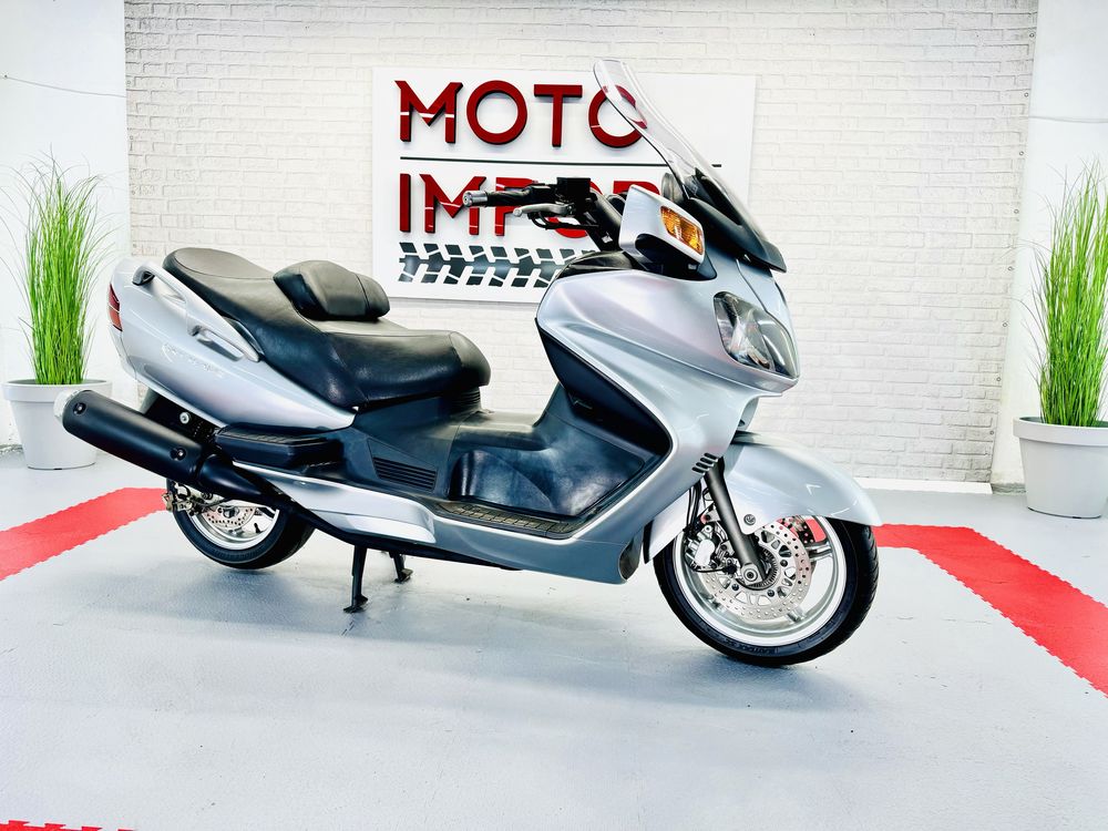 Максі скутер Suzuki Skywave/Burgman 650cc тільки з Японії+документи