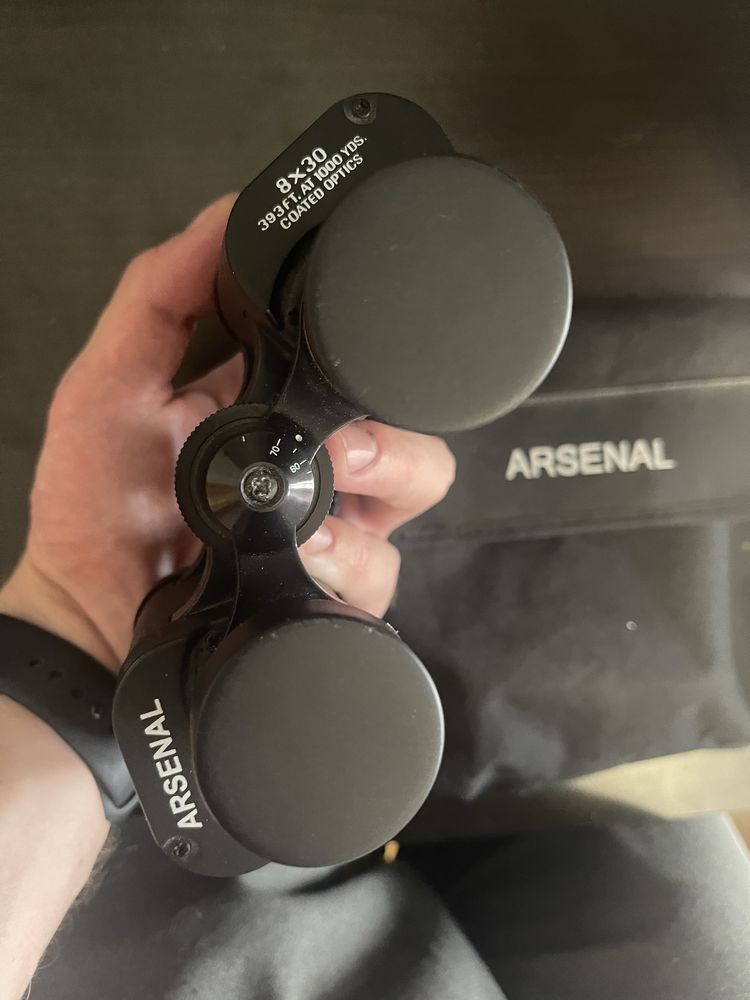 Продам бинокль arsenal 8x30