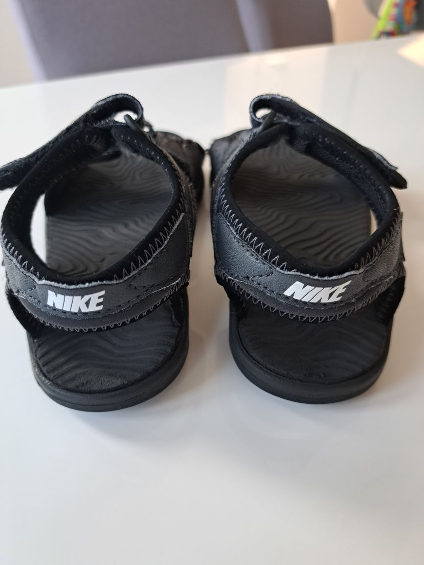 Sandałki Nike 29,5/30