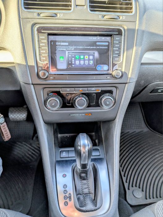 Продам Volkwagen Golf 2011