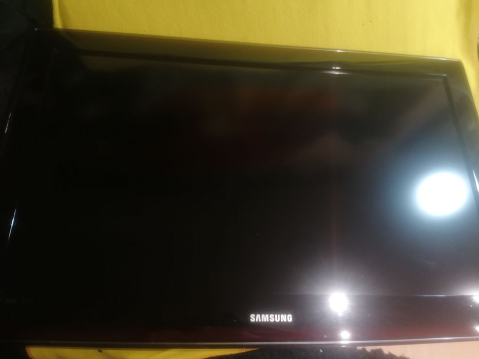 Tv Samsung 37B551A6 LCD OK avariada