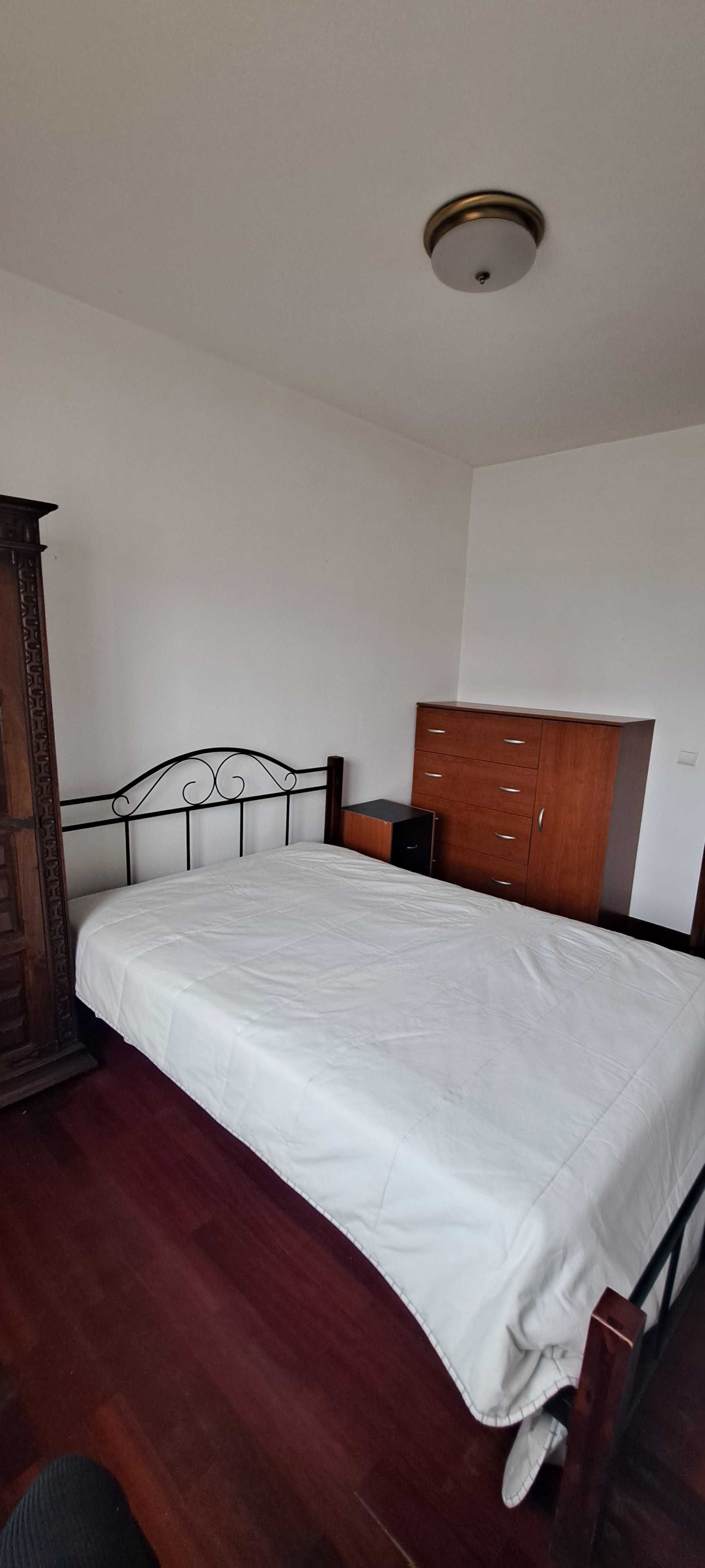 Quartos individuais Professores Esgueira