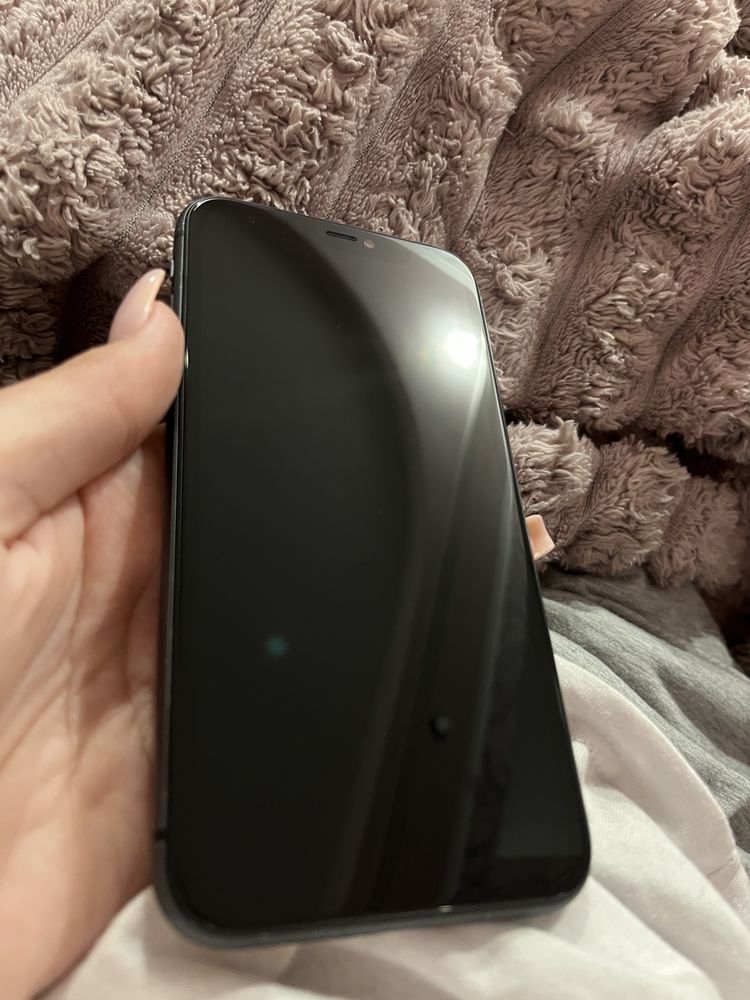 iPhone 11, 128гб памяти