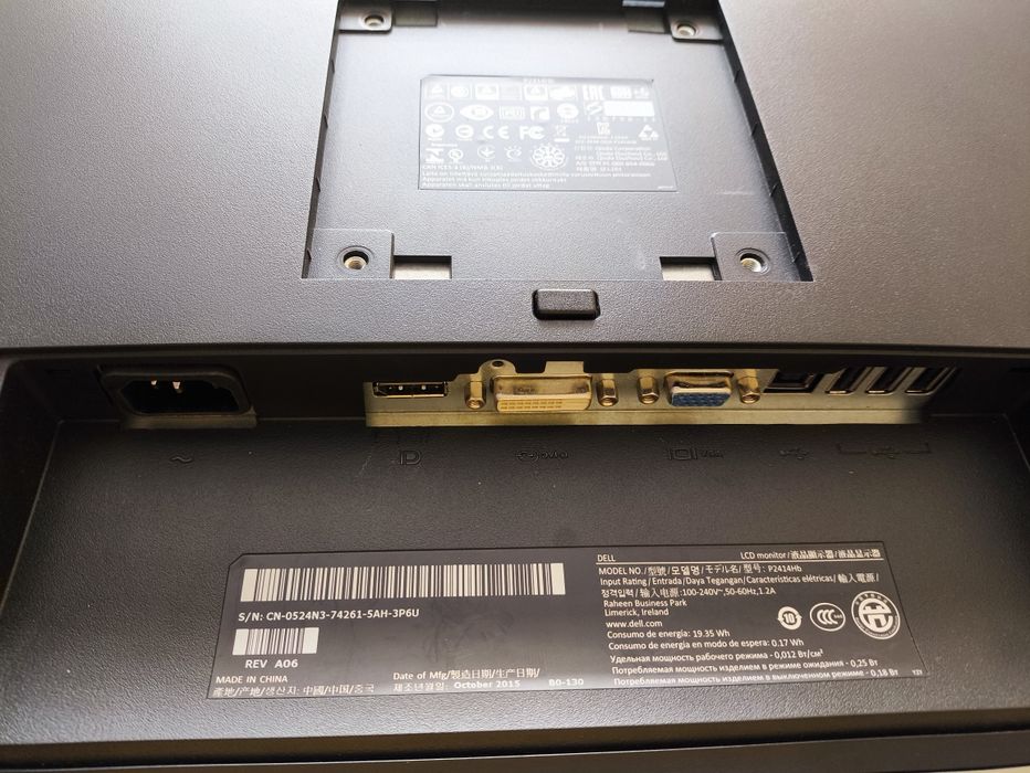 2x monitor Dell 24" P2414Hb