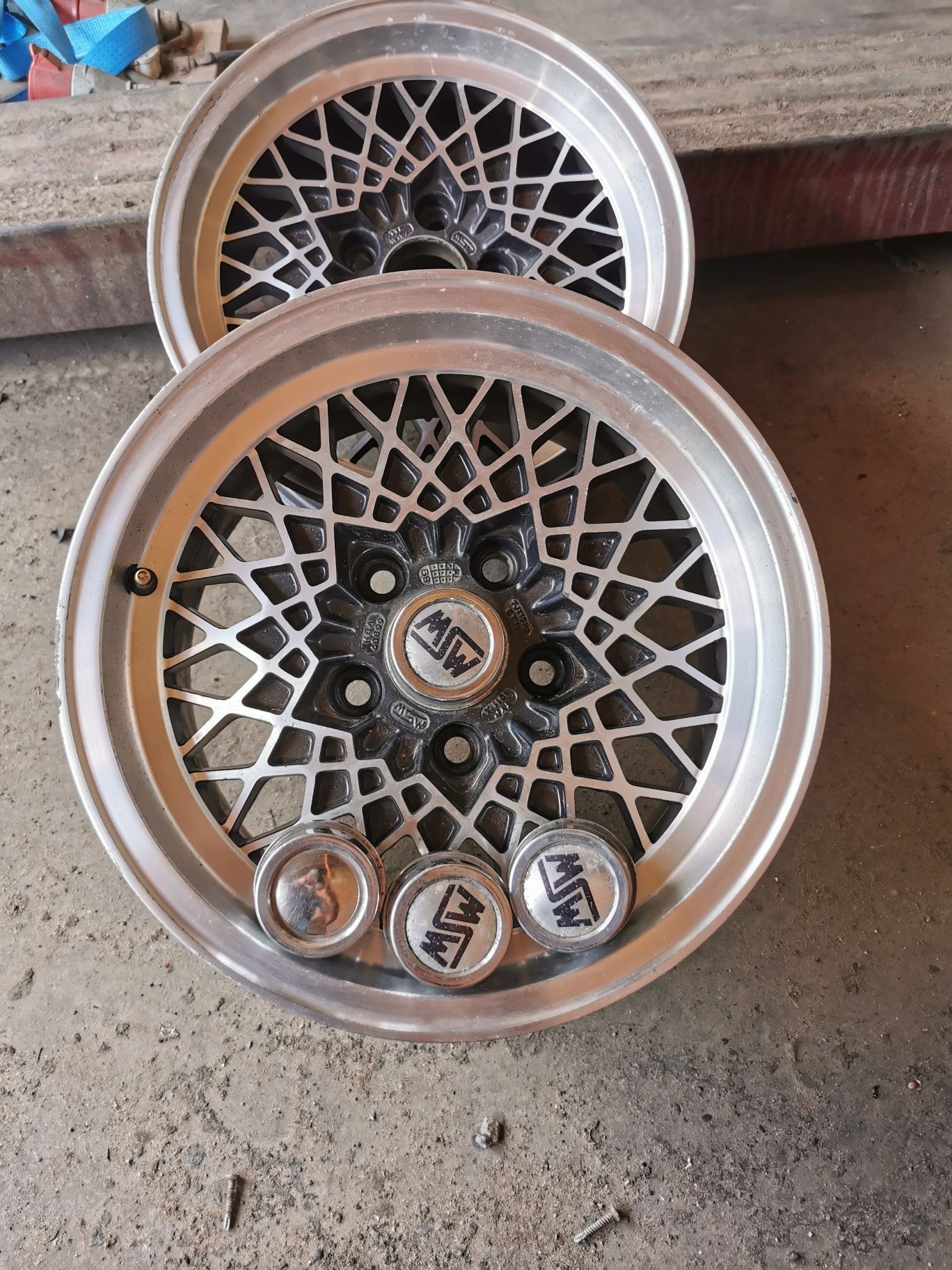 Alufelgi MSW OZ 1911A BMW Oldtimer R15 ET11