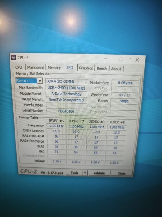 Laptop do gier Clevo N850HK1 i5-7300HQ 12gb DDR4 GeForce GTX1050Ti