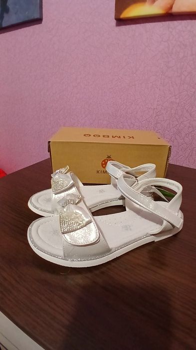 Новые детские боссоножки для девочки