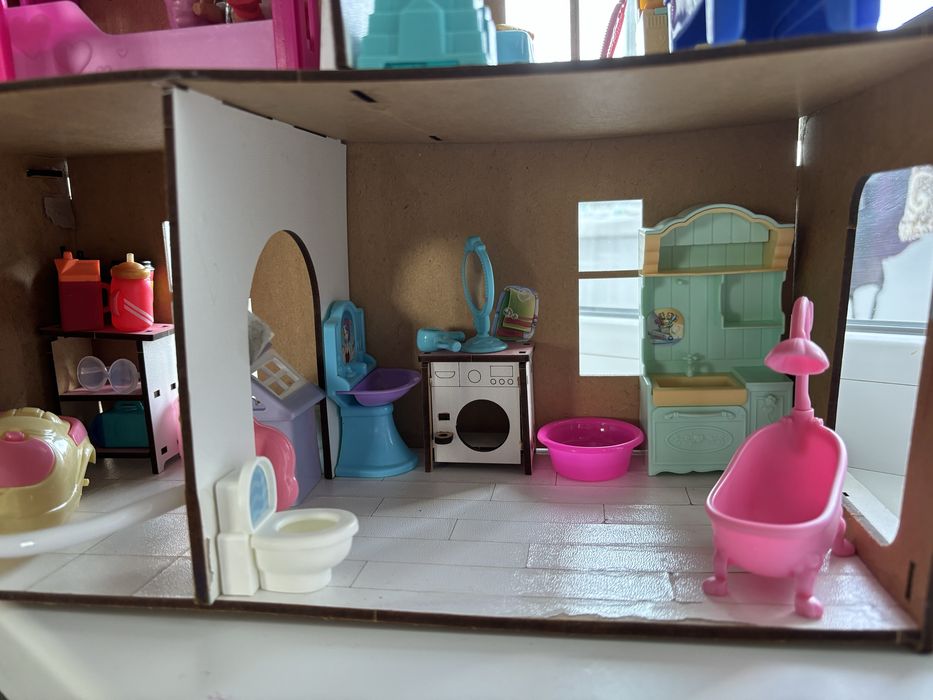 Ляльковий будинок з меблями .Ідеальний подарунок для дитини!