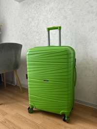 Нова велика зелена валіза L Carbon поліпропілен