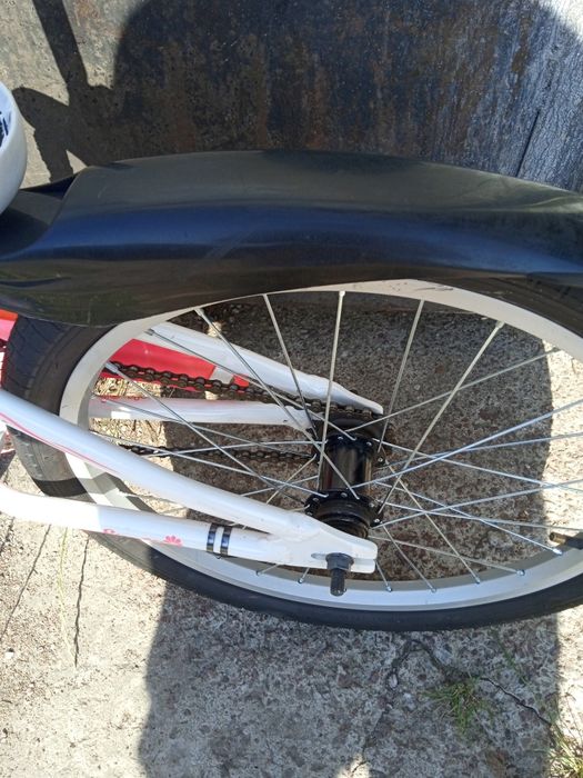 Велосипед  Giant Spelly с Алюминиевой рамой