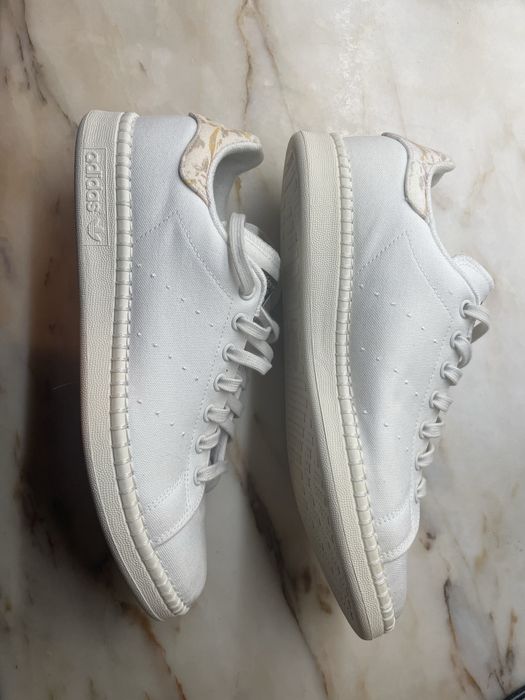 Tenis Stan Smith 42 2/3 NOVOS