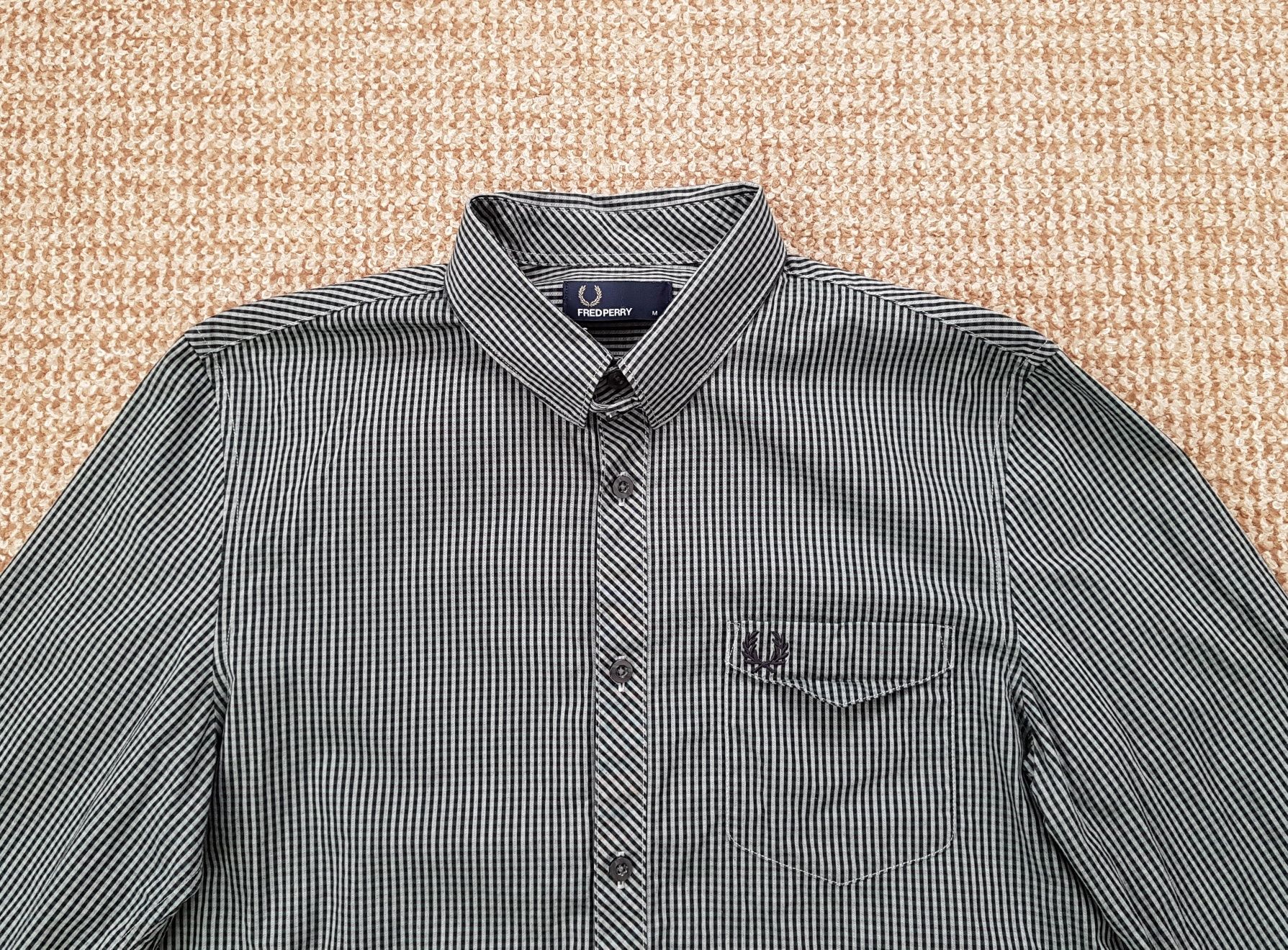 FRED PERRY сорочка оригінал M в клітинку
