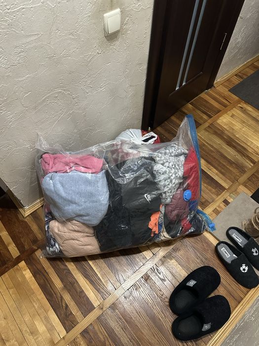 Віддаю одяг безкоштовно