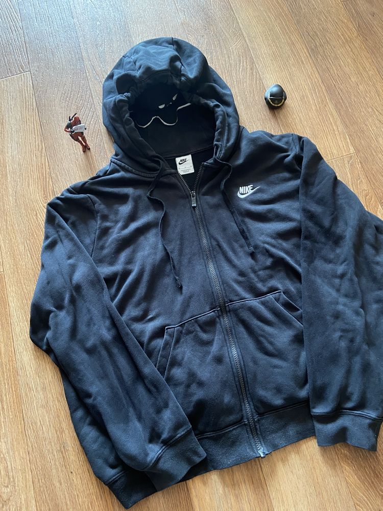 Зіпка Nike size XL 9/10
