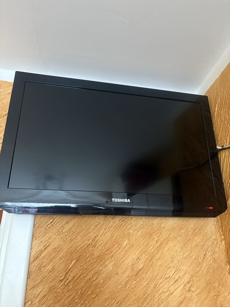 Telewizor Toshiba 26”  LCD