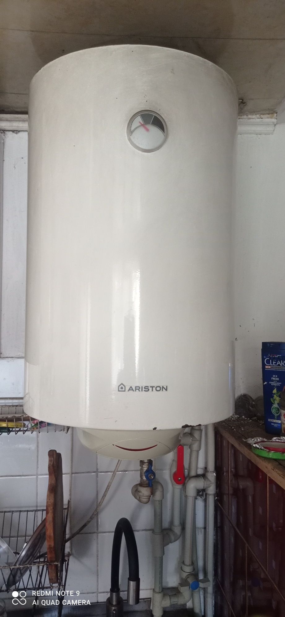 Продам бойлер , водонагрівач Ariston 80л