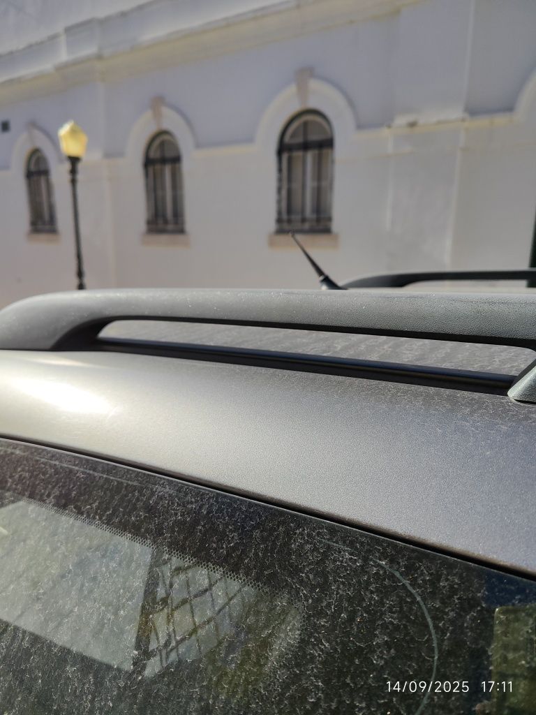 Barras tejadilho Norauto e suporte bicicleta