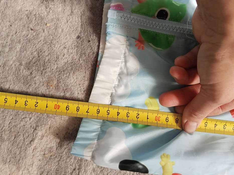 Kurteczka wiatrówka h&M jesień /wiosna