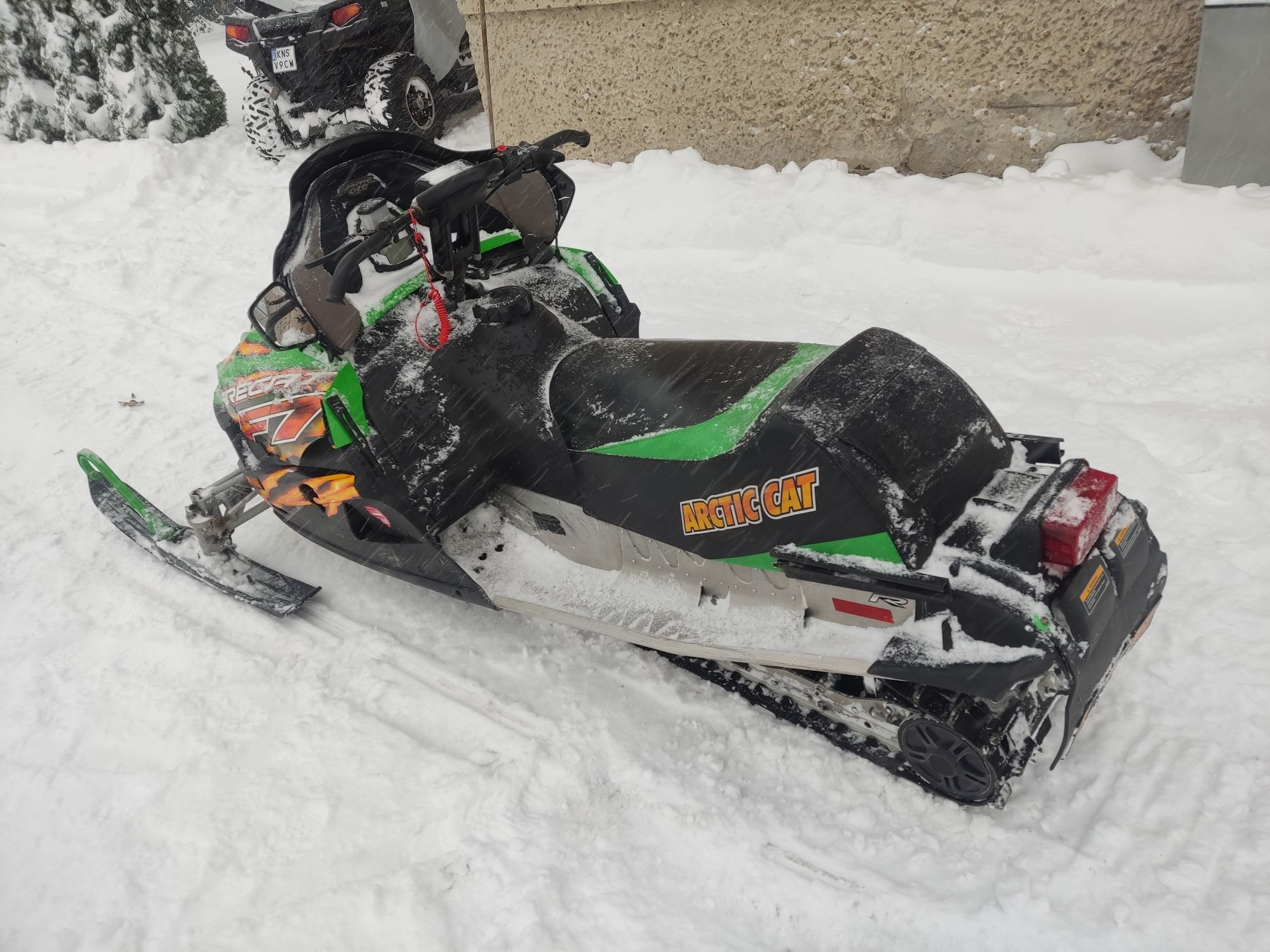Skuter śnieżny Arctic cat f7 firecat 700 możliwy transport