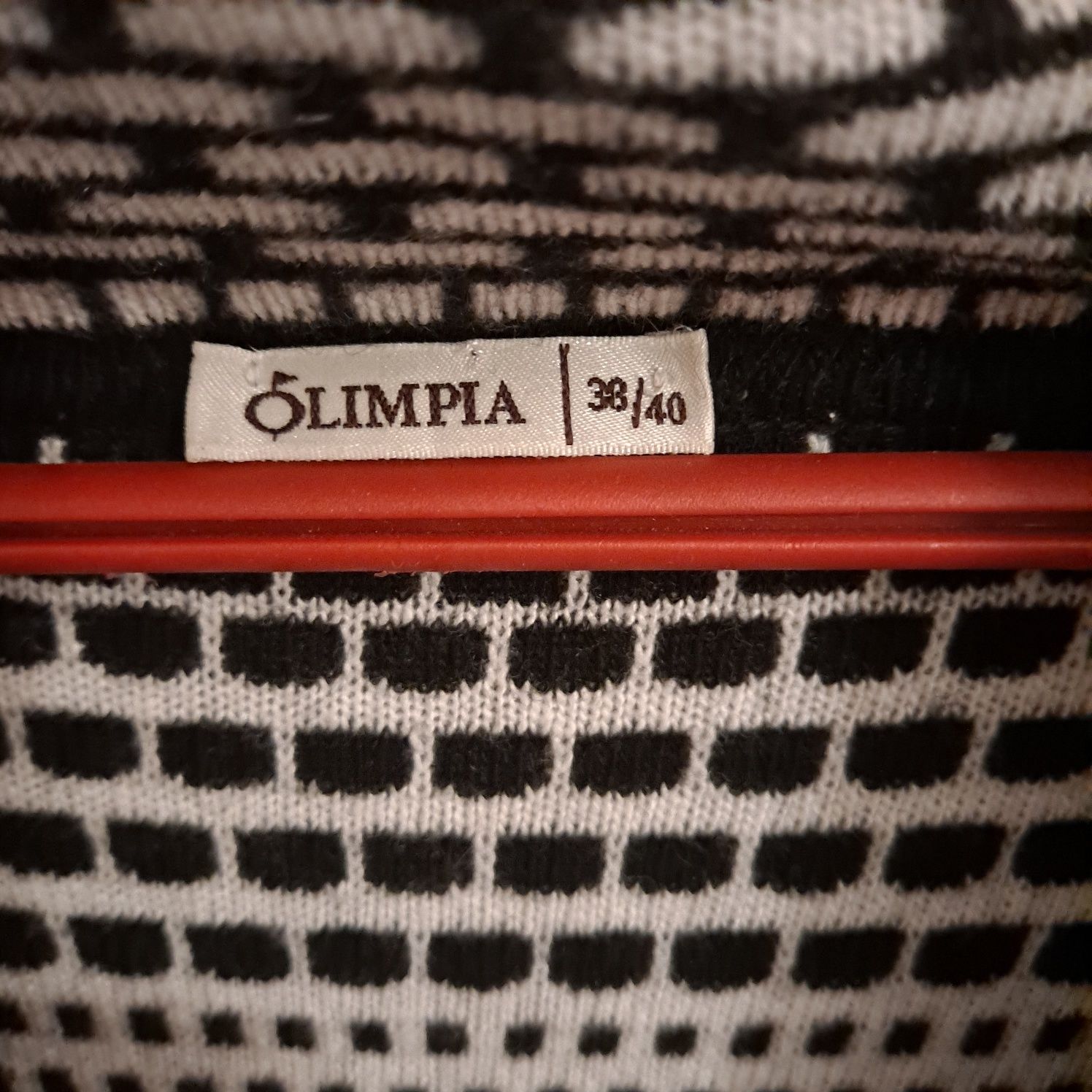 Zapinany sweterek żakiet r. 38,40 z welna