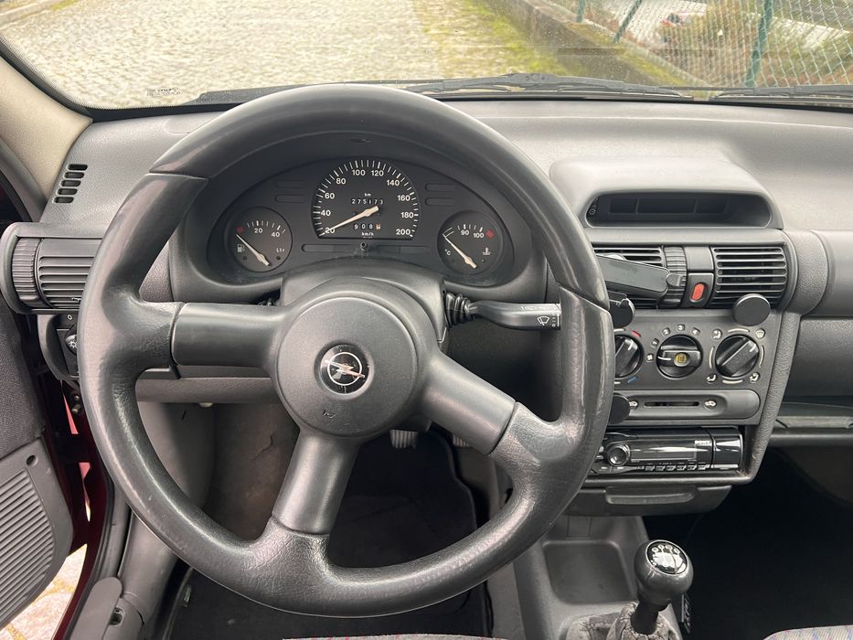 Opel corsa 1.2 gasolina