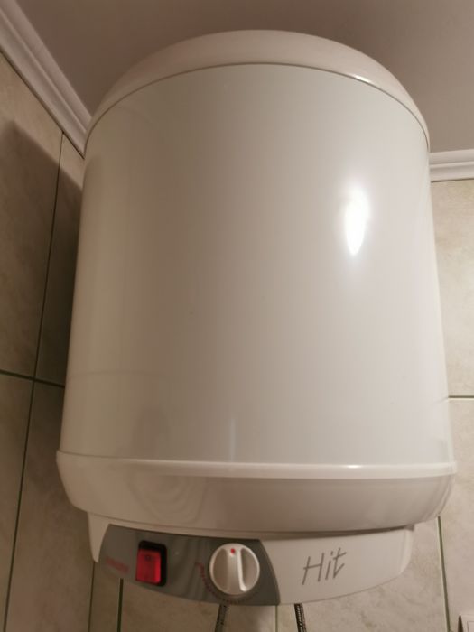 Elektryczny podgrzewacz wody Biwar40l