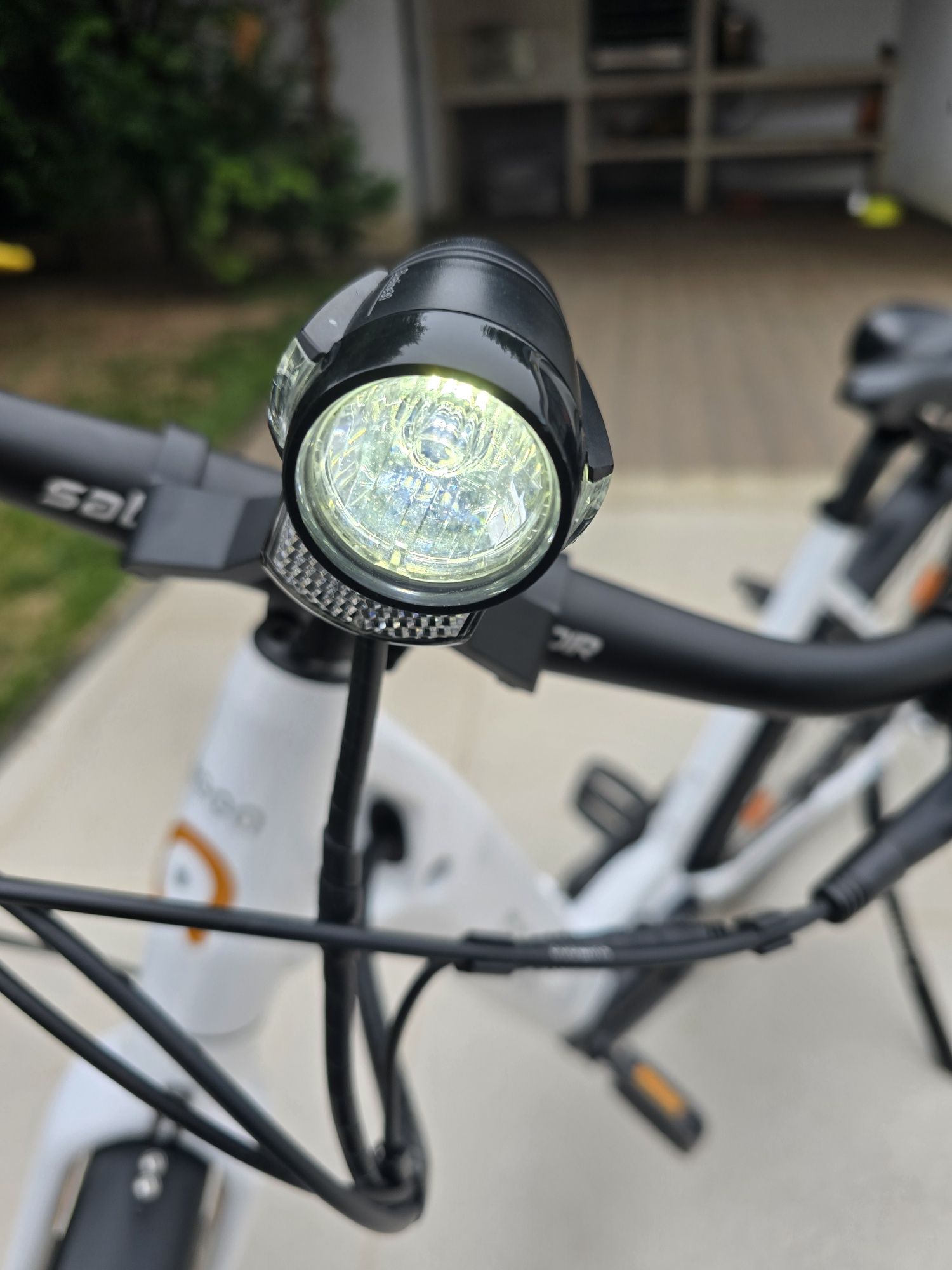 Bicicleta elétrica Beeq E800