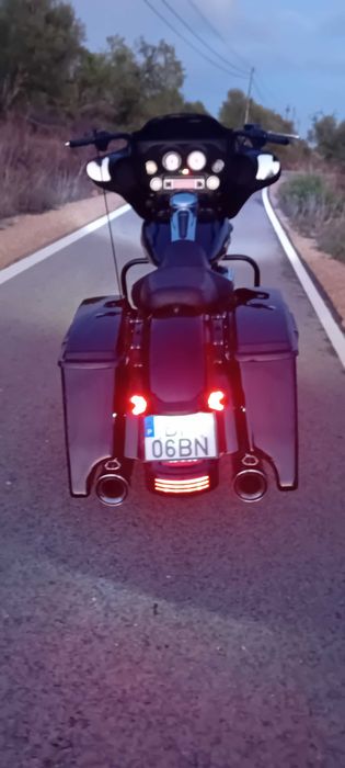 Harley  davidson street glide