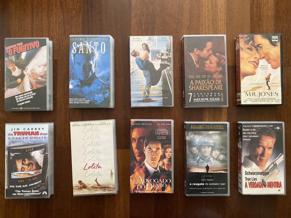 80 Filmes em cassetes VHS - Titanic, ET, Braveheart, Speed, Seven, etc
