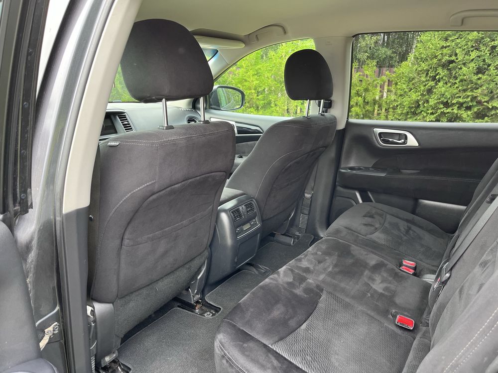 Nissan Pathfinder V6 3.5 249KM