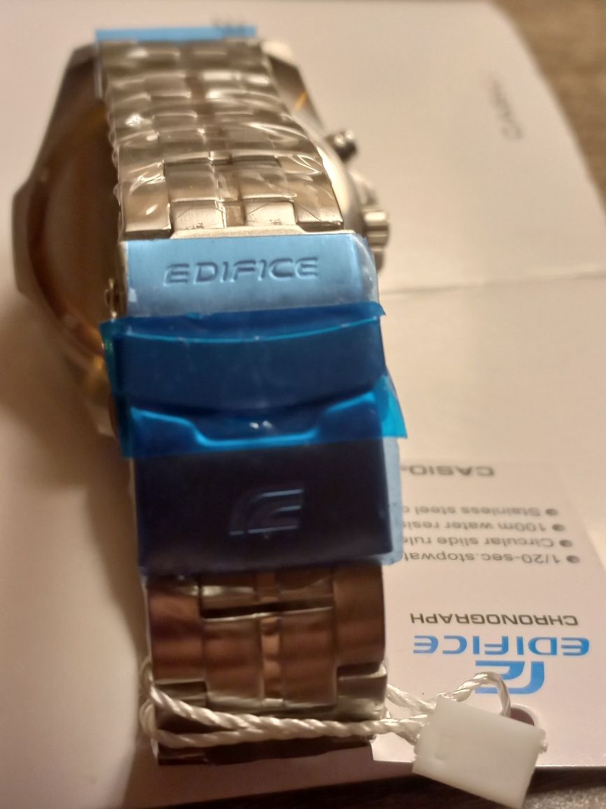 Zegarek  Casio chrono Efr-556