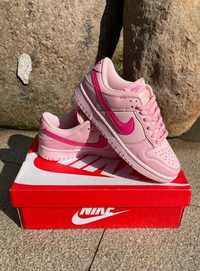 Nike Dunk Low Triple Pink   39