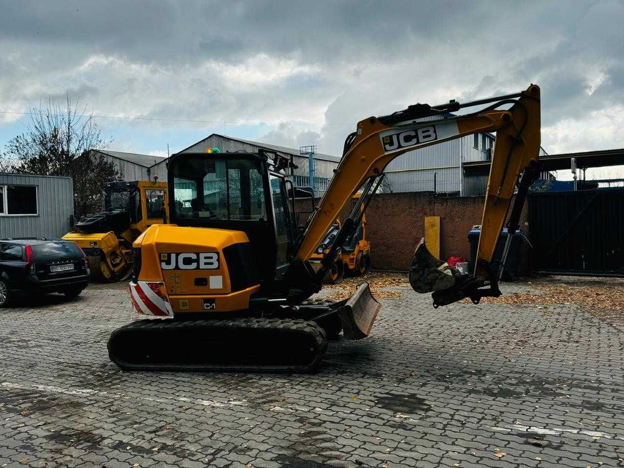 Екскаватор JCB 51R-1