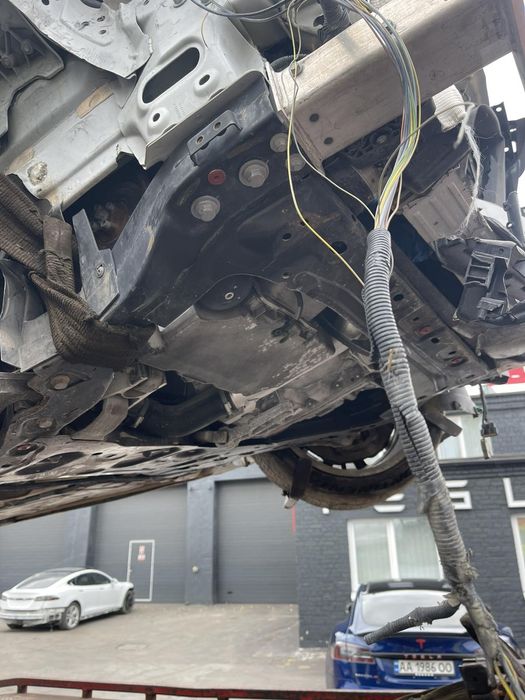 Двері, запчастини Вольво S90, Volvo S90. Все в наявності.