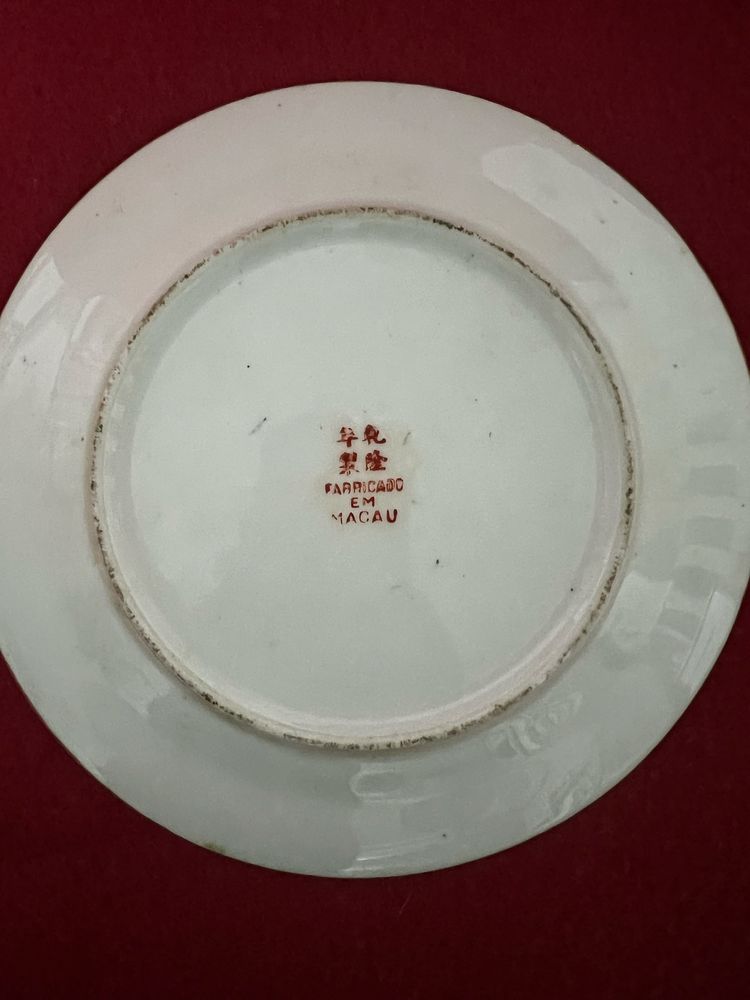 Antique Prato de porcelana