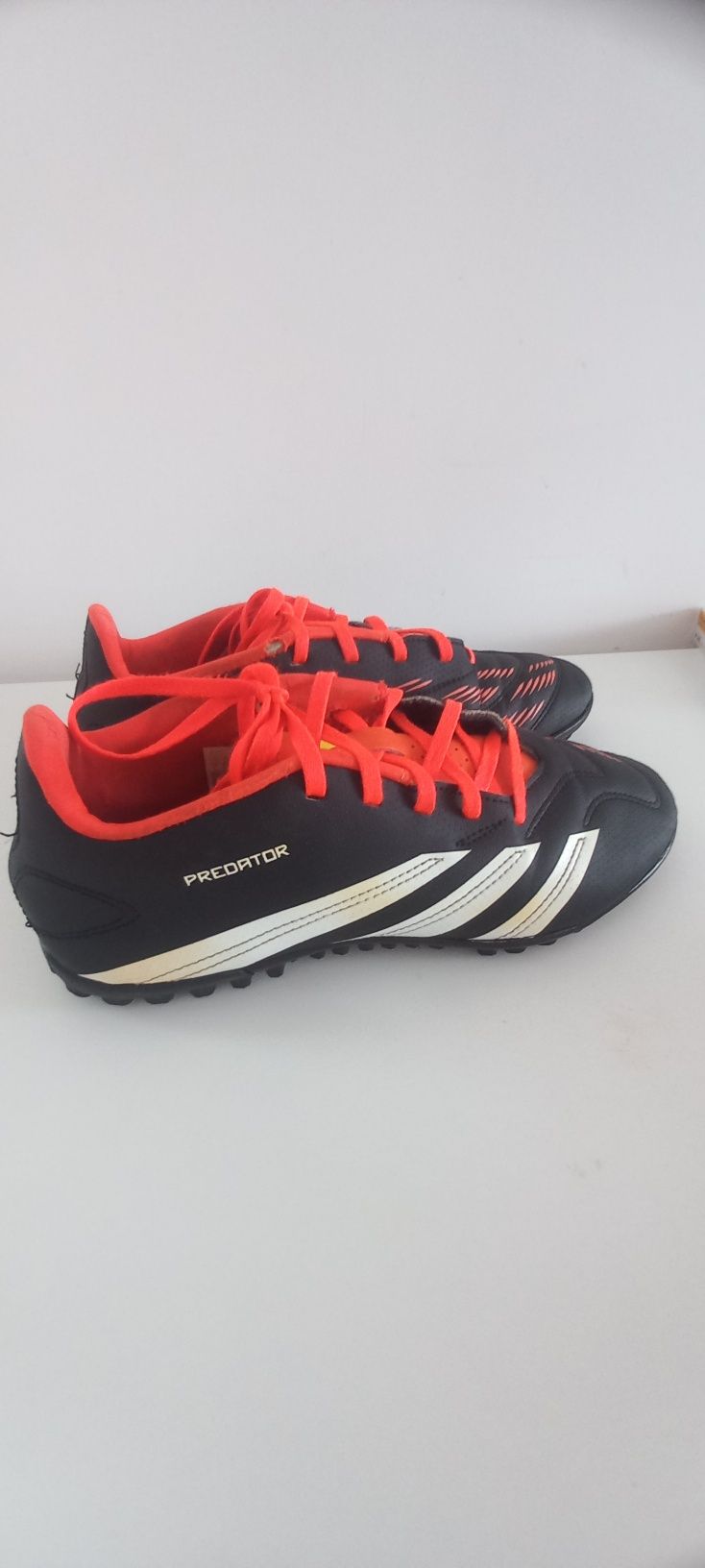 Turfy Predator Adidas 39 rozmiar