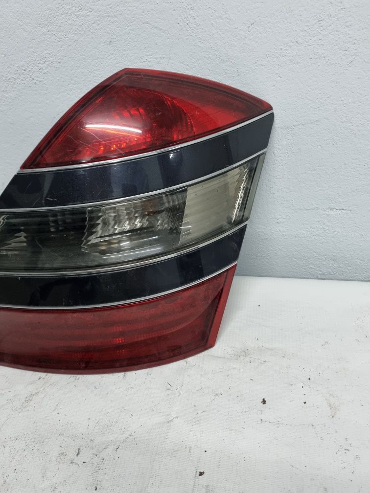 Prawa Tylna Lampa Mercedes W221