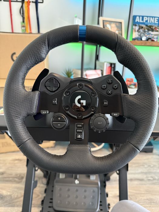Volante Logitech 923 + Racing Wheel Stand 2.0