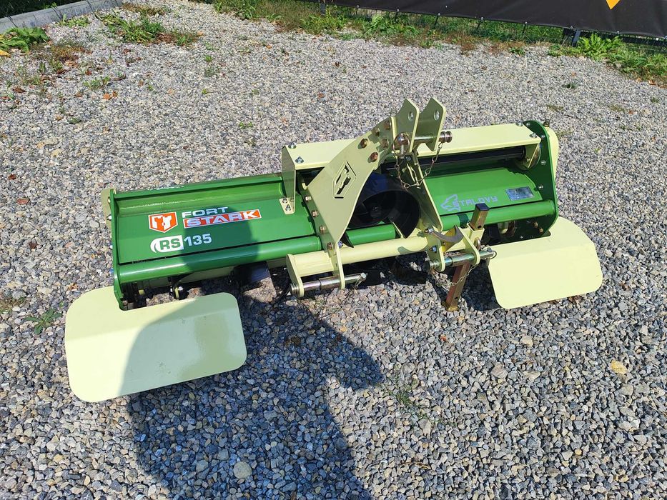 STALOVY Glebogryzarka polowa zawieszana 1,35m model RS 135 Profi STARK